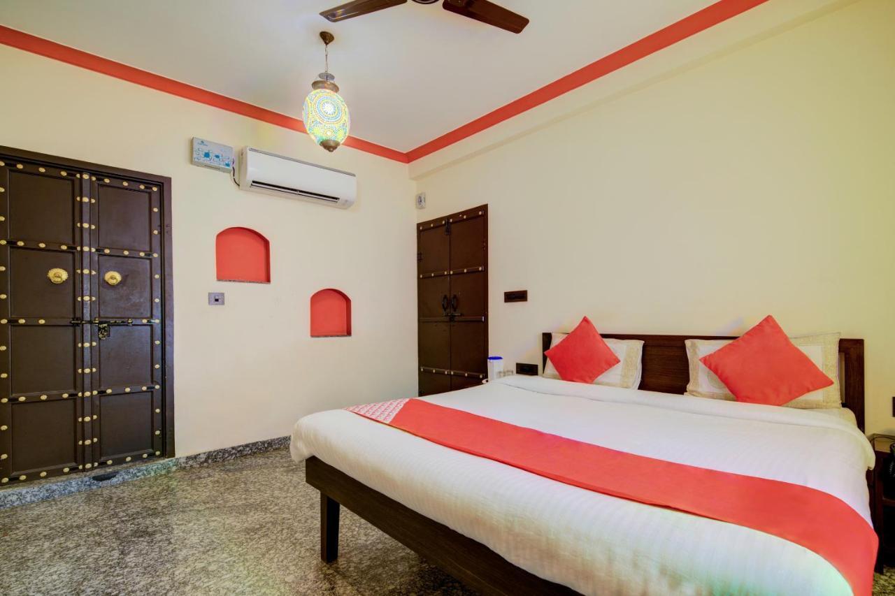 Oyo Flagship 14537 Hotel Amer Haveli Jaipur Exterior photo